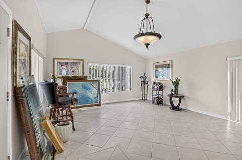 910 NE 205th Street, Miami FL - photo 9 of 43