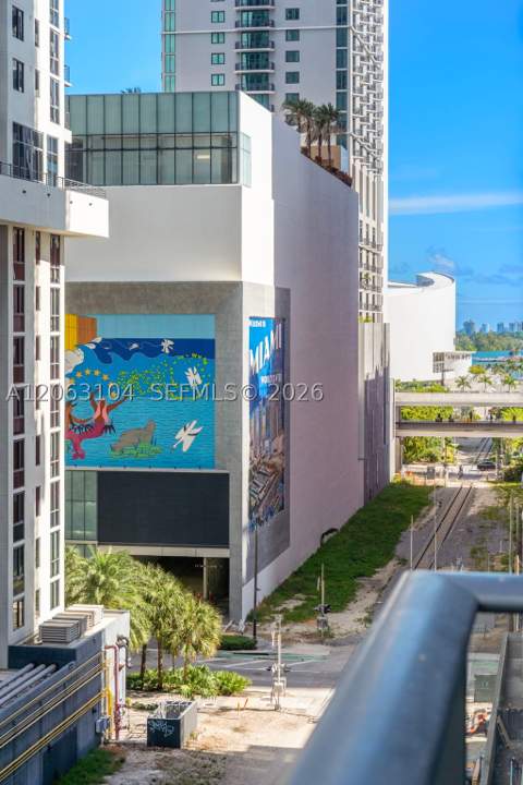 11 NE 6 Street 709, Miami FL - photo 8 of 55