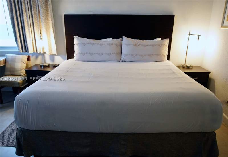 0 bedroom Condominium at 19201 Collins Ave 726, The Aventura Beach Club C, Sunny Isles Beach — photo 4