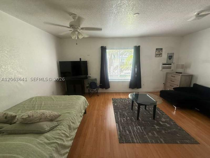 0 bedroom Condominium at 820 Euclid Ave 206, Euclid Condo, Miami Beach — photo 4