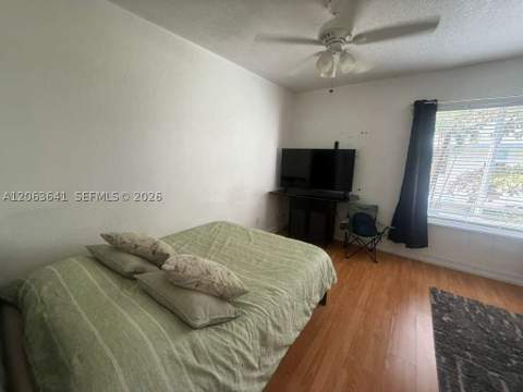820 Euclid Ave 206, Miami Beach FL - photo 6 of 10