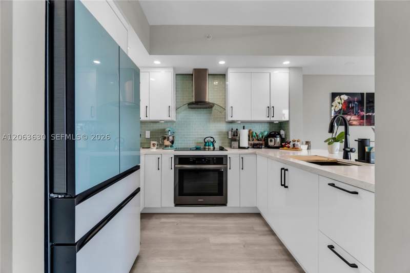 2 bedroom Condominium at 9066 SW 73rd Ct 1208, Metropolis II At Dadeland, Miami — photo 3