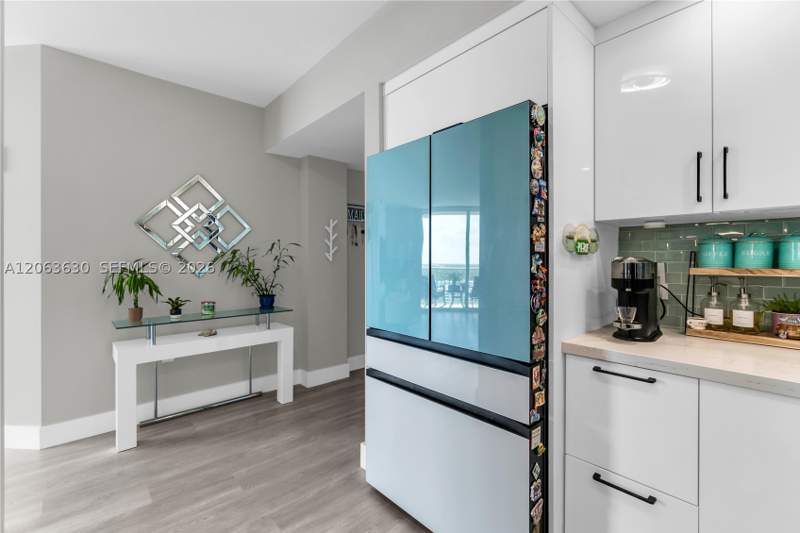 2 bedroom Condominium at 9066 SW 73rd Ct 1208, Metropolis II At Dadeland, Miami — photo 5