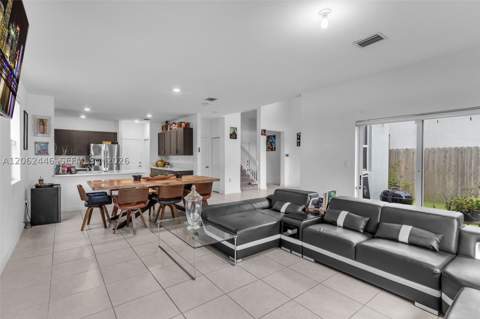 1416 SE 27th Ter, Homestead FL - photo 9 of 43