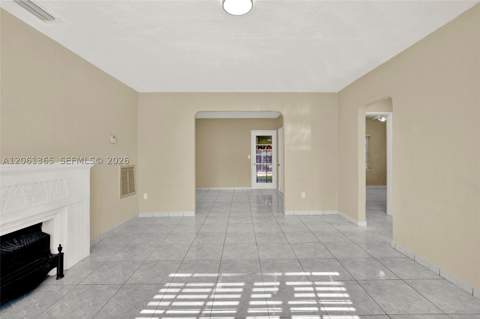 1015 Cortez St, Coral Gables FL - photo 12 of 66