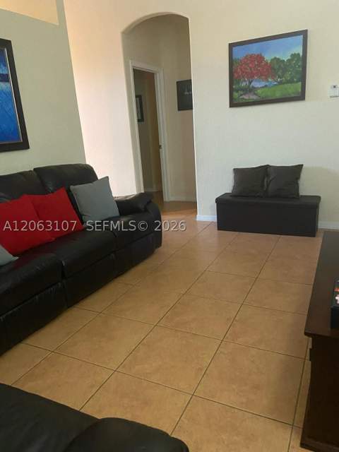2065 SE 14th St, Homestead FL - photo 7 of 39