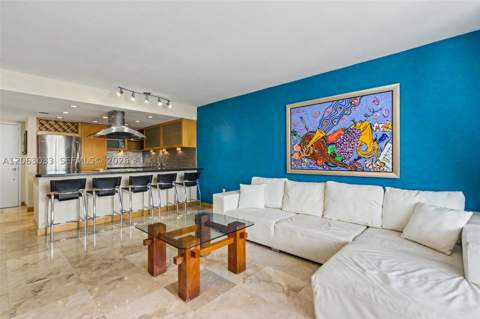 465 Ocean Dr 604, Miami Beach FL - photo 12 of 42