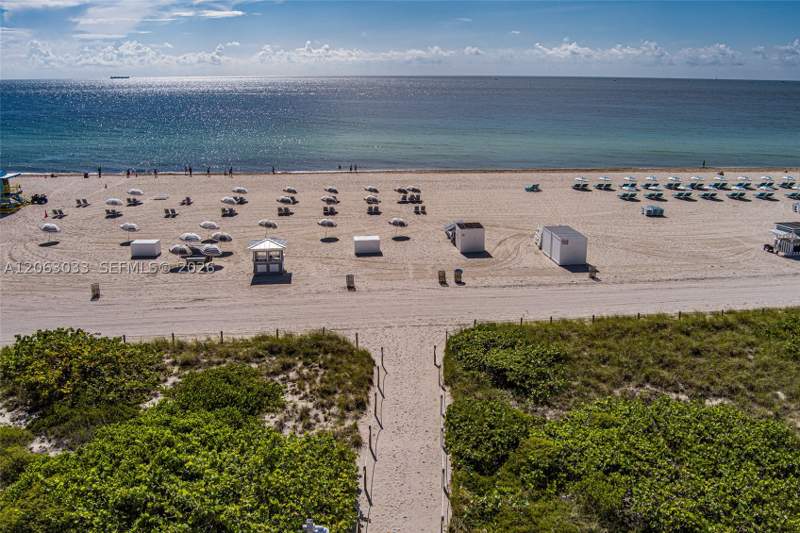 1 bedroom Condominium at 465 Ocean Dr 604, Royal Atlantic Condo, Miami Beach — photo 2