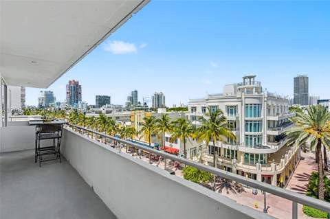 465 Ocean Dr 604, Miami Beach FL - photo 23 of 42