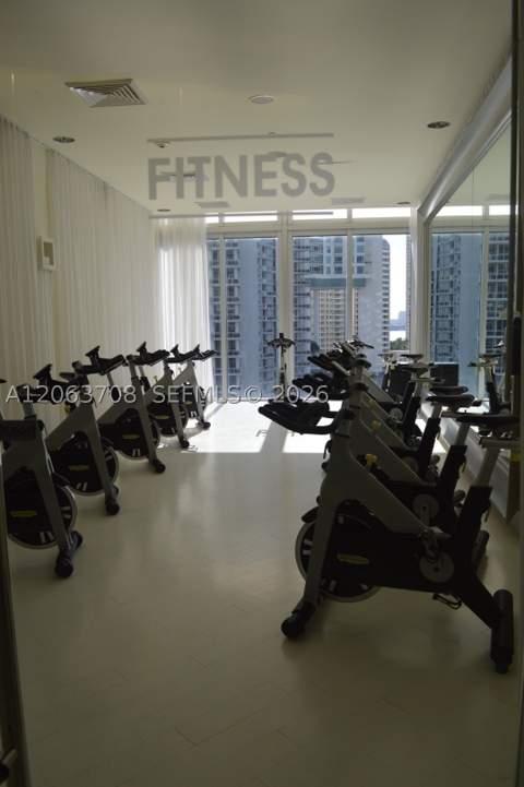 475 Brickell Ave 1814, Miami FL - photo 15 of 30