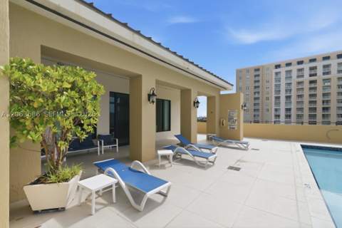 4242 NW 2nd St 807, Miami FL - photo 9 of 36