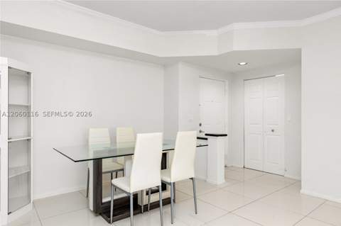 17150 N Bay Rd 2320, Sunny Isles Beach FL - photo 24 of 32