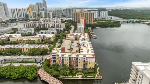 17100 N Bay Rd 1210, Sunny Isles Beach FL - photo 24 of 30