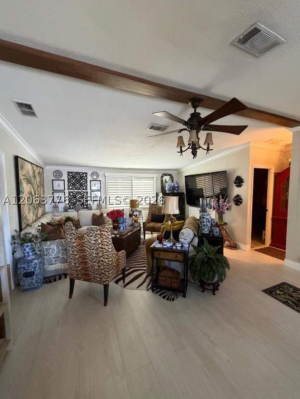 3 bedroom MobileHome at 19800 SW 180 ave unit 570, Americana Village Condo, Miami — photo 4