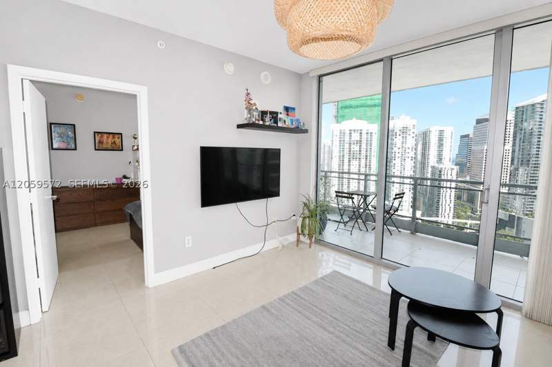 2 bedroom Condominium at 90 SW 3rd St 3212, Ivy Condo, Miami — photo 3