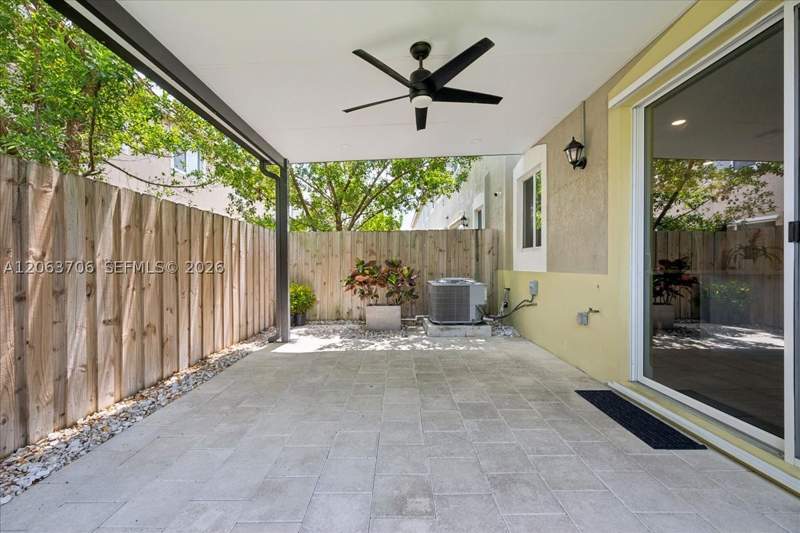 4 bedroom Townhouse at 2478 SE 10th Ct, Towns At Seascape, Homestead — photo 5