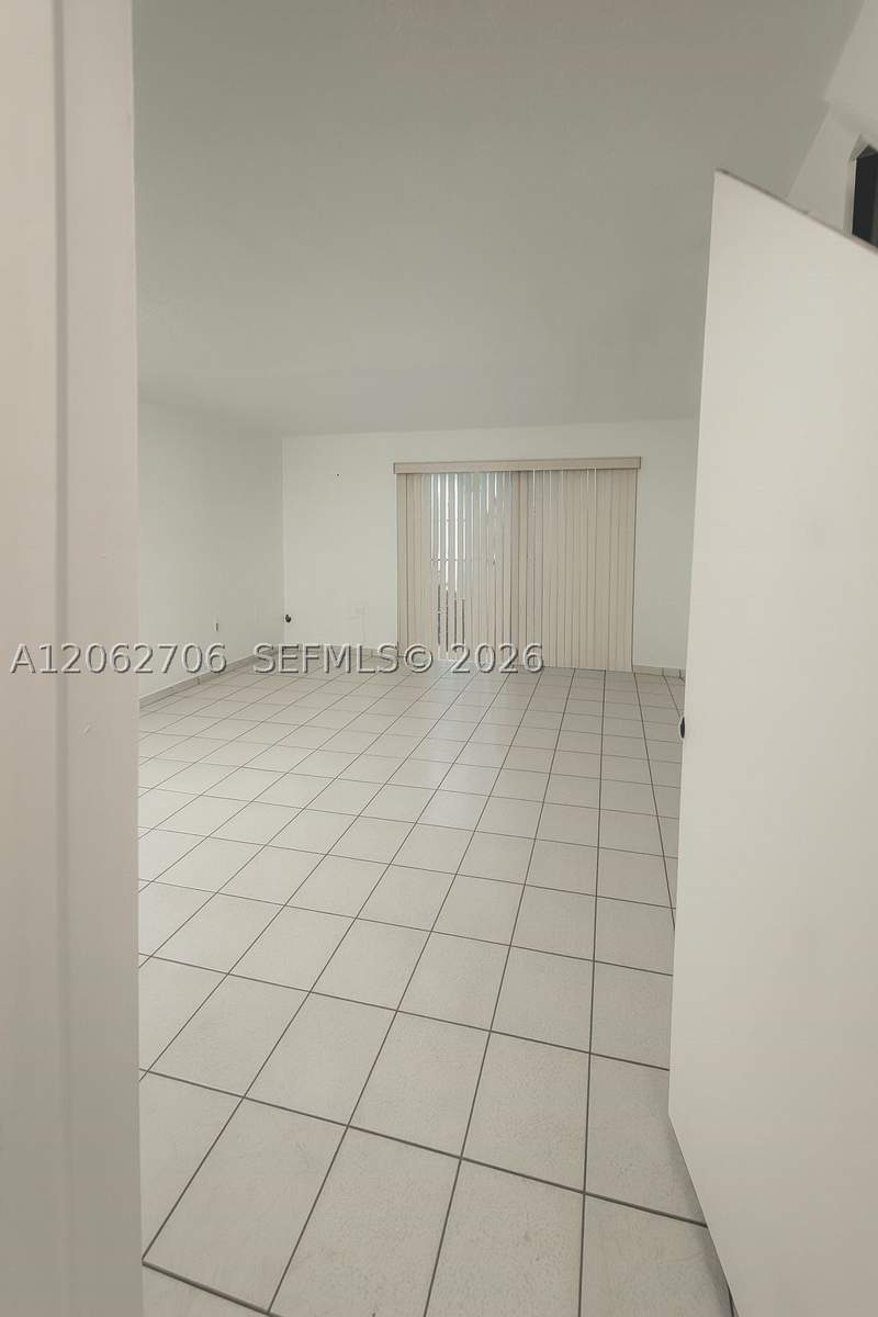 2 bedroom Condominium at 8170 NW 10th St 2, Grace Villas II Condo, Miami — photo 2