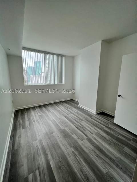 244 Biscayne Blvd 2609, Miami FL - photo 11 of 24