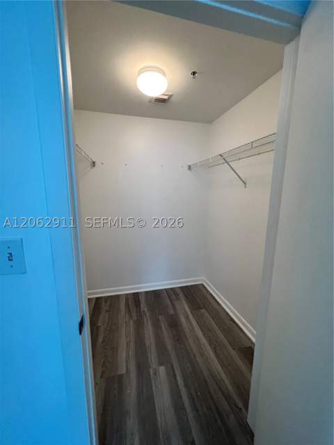 244 Biscayne Blvd 2609, Miami FL - photo 17 of 24