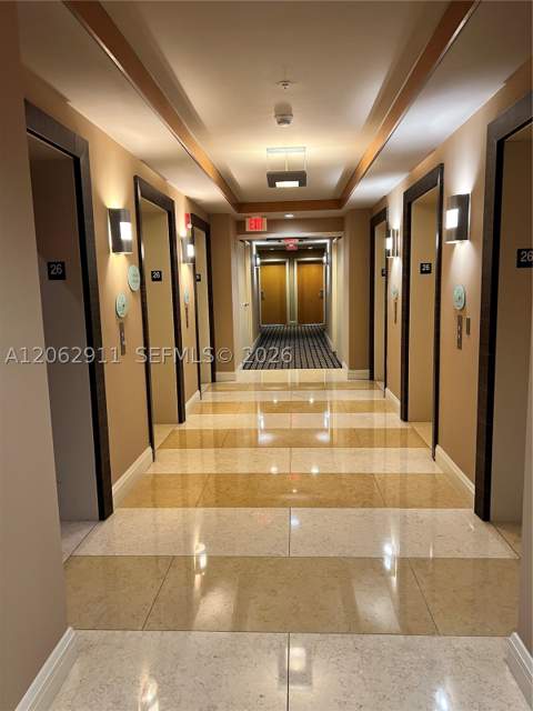 244 Biscayne Blvd 2609, Miami FL - photo 21 of 24