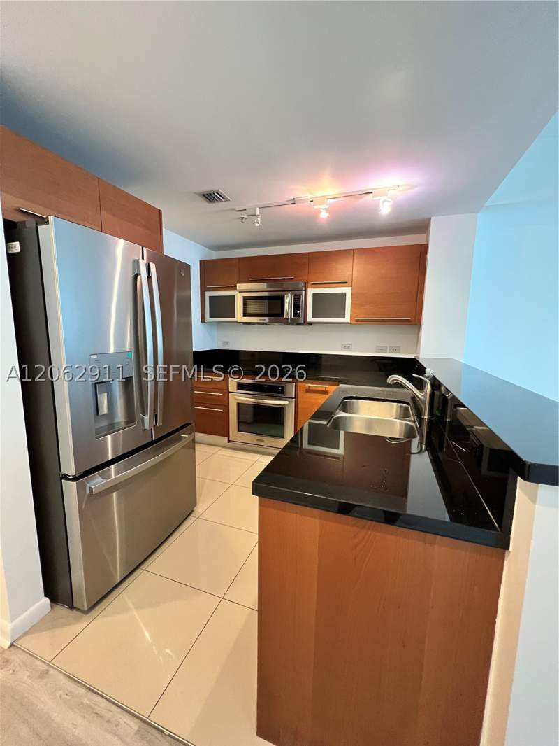 2 bedroom Condominium at 244 Biscayne Blvd 2609, Vizcayne North Condo, Miami — photo 4