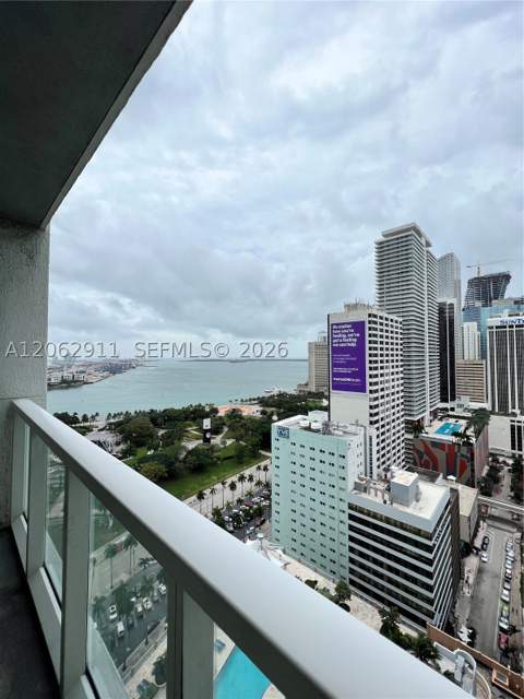 244 Biscayne Blvd 2609, Miami FL - photo 9 of 24