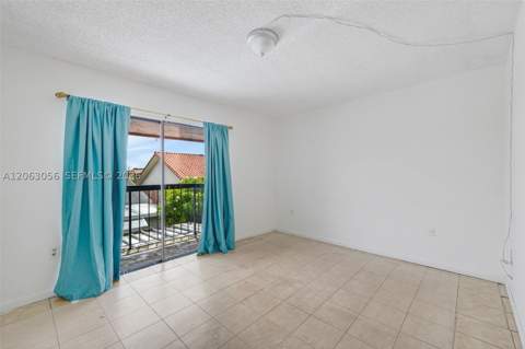 2170 W 60th St 16208, Hialeah FL - photo 16 of 38