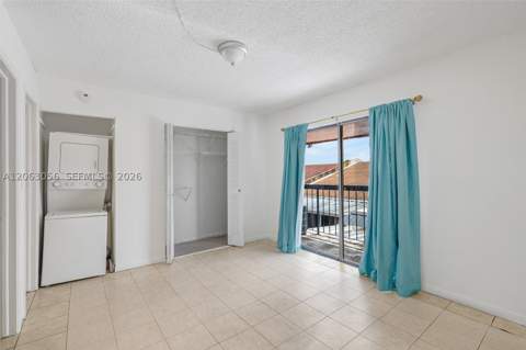 2170 W 60th St 16208, Hialeah FL - photo 17 of 38