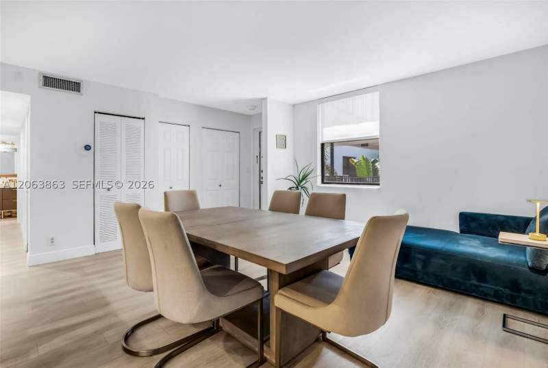 2 bedroom Condominium at 3350 NE 192nd St 4Q-B, Southview At Aventura Con, Aventura — photo 4