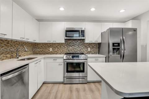 3350 NE 192nd St 4Q-B, Aventura FL - photo 9 of 41