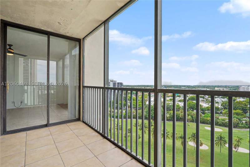 2 bedroom Condominium at 20335 W Country Club Dr 1702, Coronado Condo-Tower II, Aventura — photo 5