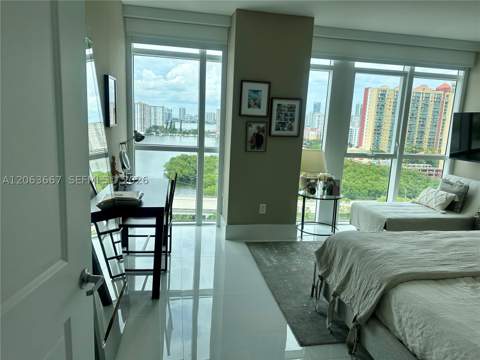 400 Sunny Isles Blvd 1401, Sunny Isles Beach FL - photo 20 of 45