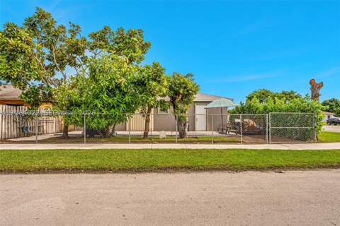 29964 SW 158th Pl, Homestead FL - photo 9 of 33