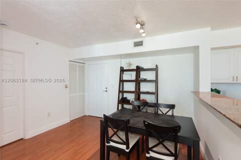 1155 Brickell Bay Dr 3403, Miami FL - photo 10 of 43