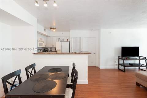 1155 Brickell Bay Dr 3403, Miami FL - photo 11 of 43