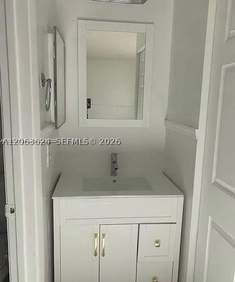 2 bedroom Townhouse at 10475 SW 153rd Ct 6, Palm Point Sec 1, Miami — photo 3