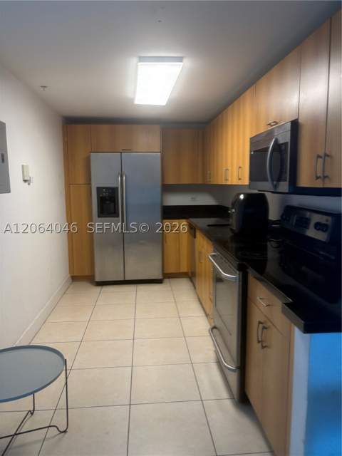 7501 E Treasure Dr 7H, North Bay Village FL - photo 13 of 16