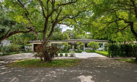 831 Cortez St, Coral Gables FL - photo 6 of 56