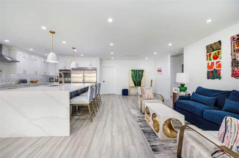 831 Cortez St, Coral Gables FL - photo 9 of 56