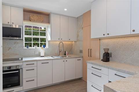 2451 SW 25th St, Miami FL - photo 23 of 55