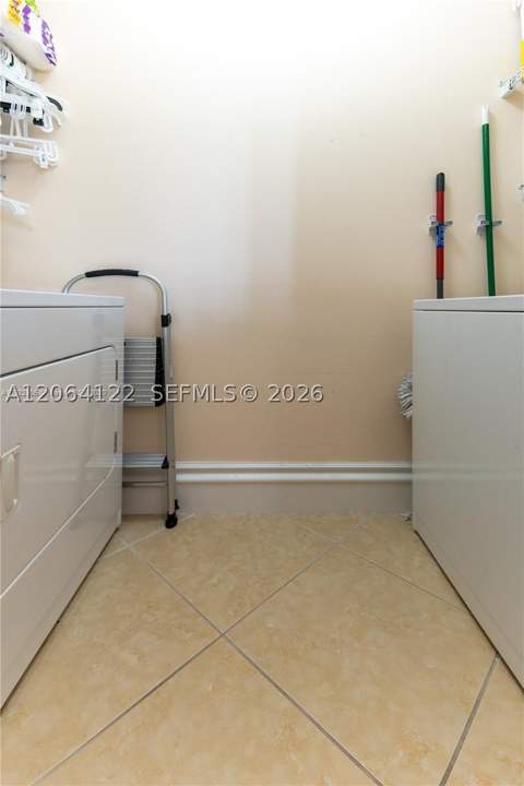 3001 NE 185th St 710, Aventura FL - photo 19 of 61
