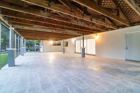 320 NE 160th St, Miami FL - photo 16 of 50