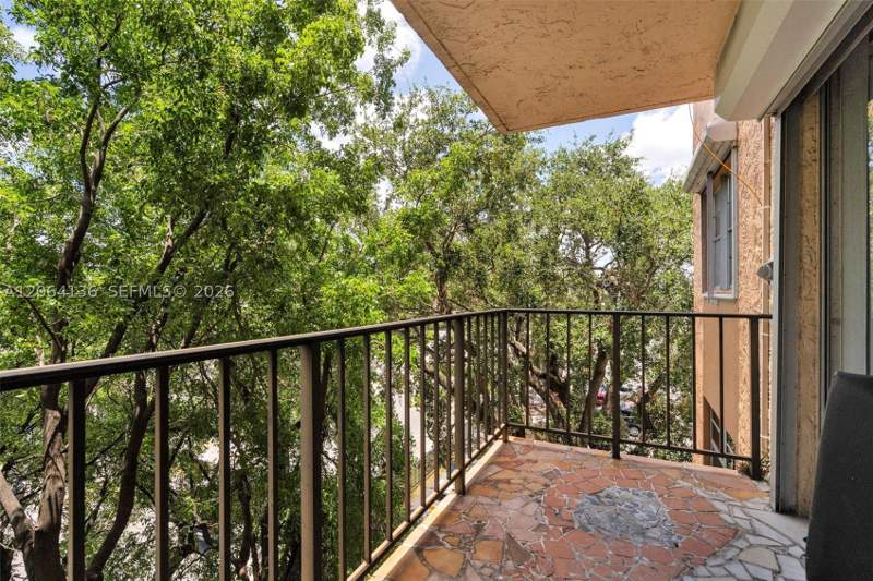 1 bedroom Condominium at 1465 NE 123rd St 416, Three Horizons South Cond, North Miami — photo 5