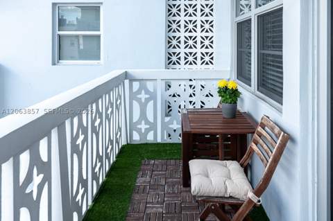 1020 Meridian Ave 314, Miami Beach FL - photo 19 of 39