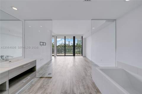 650 NE 32nd St 802, Miami FL - photo 14 of 29