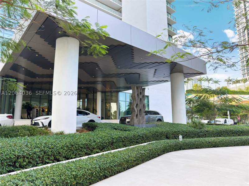 2 bedroom Condominium at 650 NE 32nd St 802, Paraiso Bay Condo, Miami — photo 2