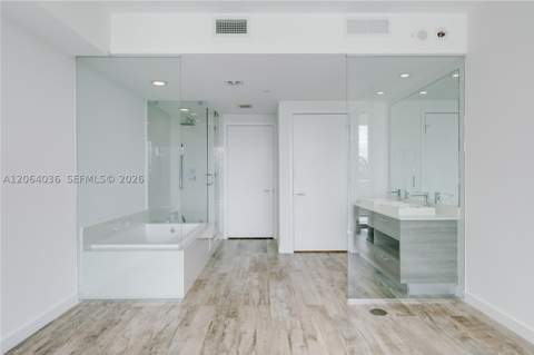 650 NE 32nd St 802, Miami FL - photo 9 of 29