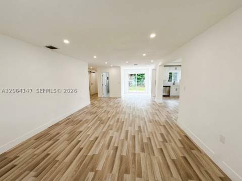 10860 SW 217th Ter, Miami FL - photo 6 of 24