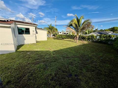 2310 NW 208th St, Miami Gardens FL - photo 16 of 18