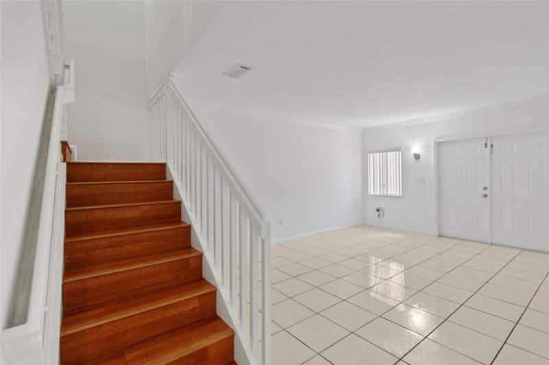 3 bedroom Townhouse at 16279 SW 56th Terrace 16279, Forest Lake Paradise, Miami — photo 3